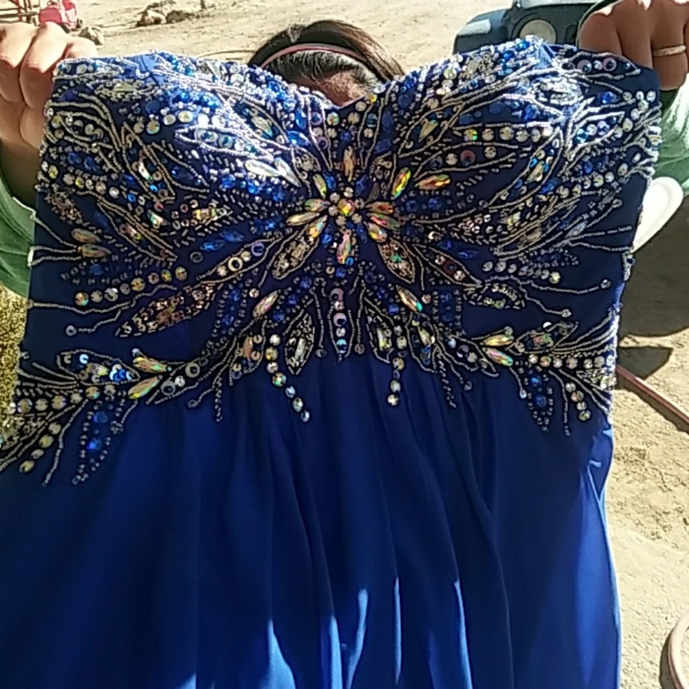 Blue dress